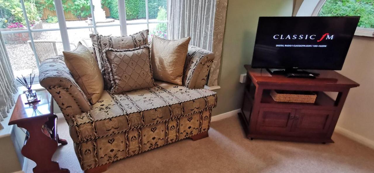 The Saddlery Holiday Cottage - Near Wolds And Coast North Thoresby المظهر الخارجي الصورة